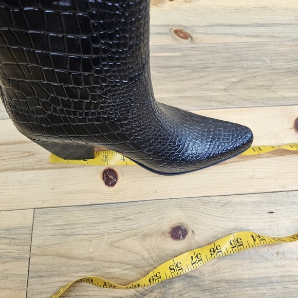 Sweet Beauty Snakeskin Embossed Cowboy Glossy Rubber Rain Boot - Picture 8 of 10